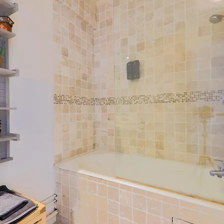 公寓 Apartment-4p -pierre Leve With Netflix