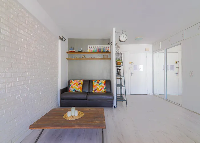 Apartment-4p -pierre Leve With Netflix * Paris