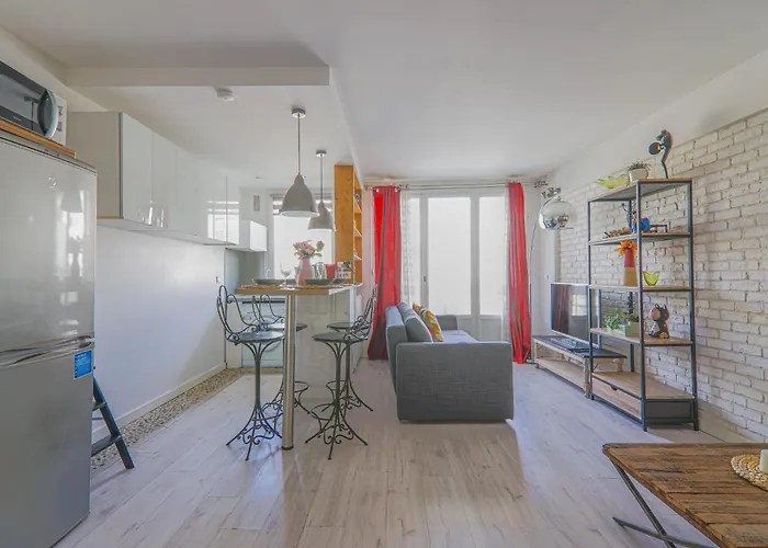 Apartment-4p -pierre Leve With Netflix *