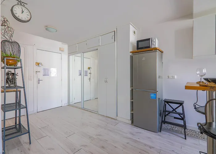 Apartment Apartment-4p -pierre Leve With Netflix *